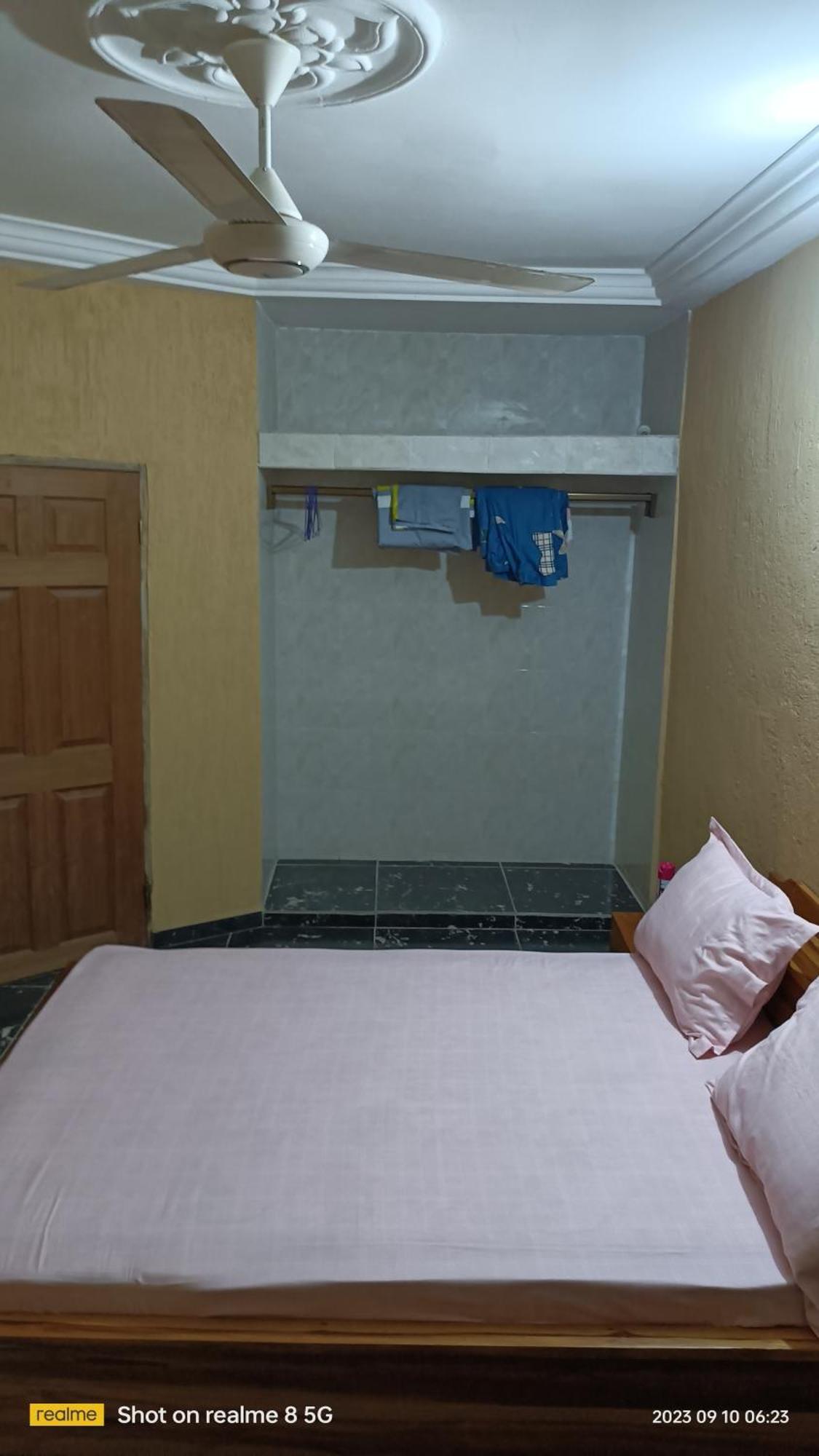 Studio 2 Climatise Et Ventilateur Plafonnier Et Wifi Gratuit A 6 Nuitees De Reservation Hotell Lomé Exteriör bild